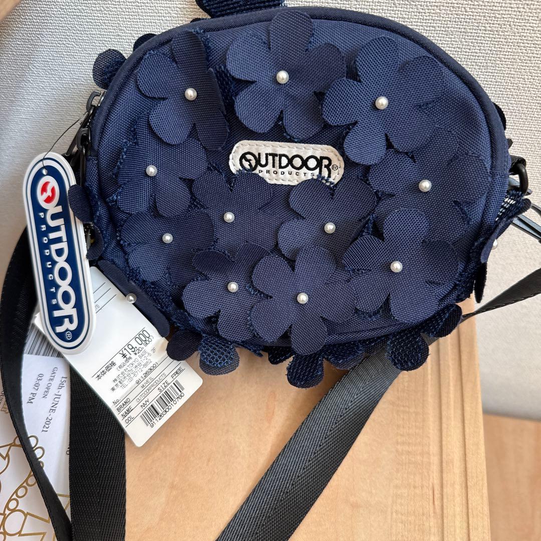 新品　MUVEIL OUTDOOR コラボ　斜めがけバッグ