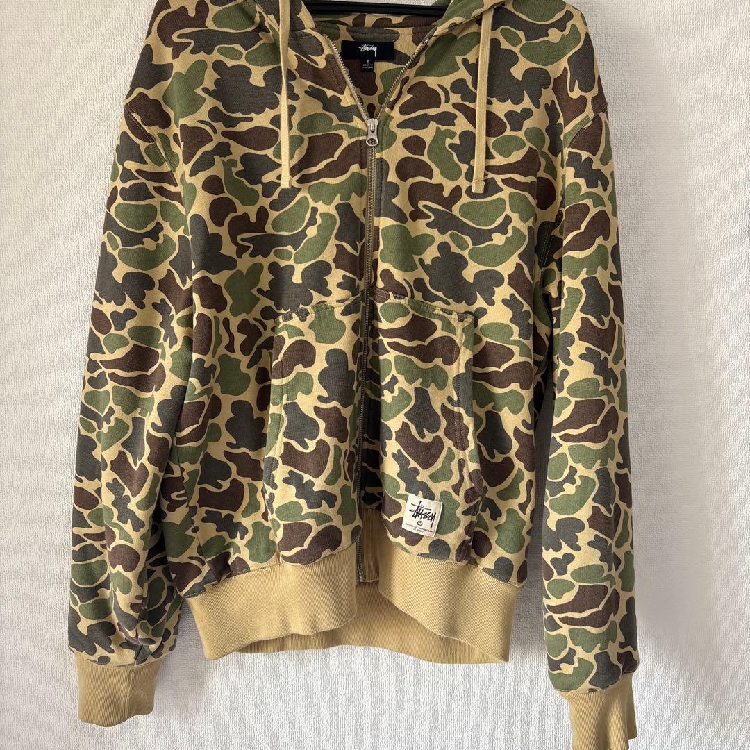 Stussyカモフラージュジップアップパーカー