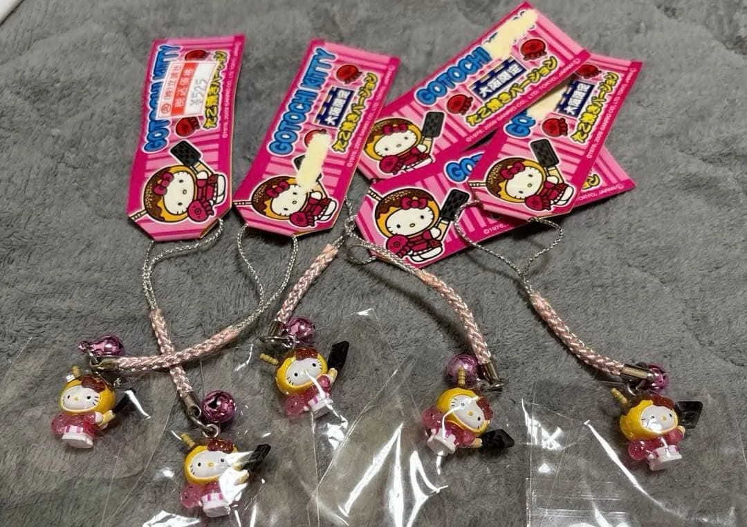 Jinji　鉄板透明ピンク5個　虎キティ22個　阪神キティ4個　合計31個