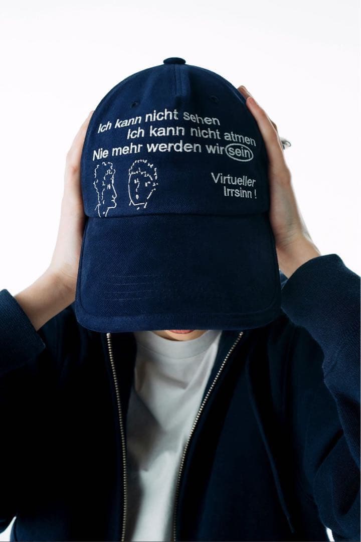 GADID ANONIEM ネイビー キャップ