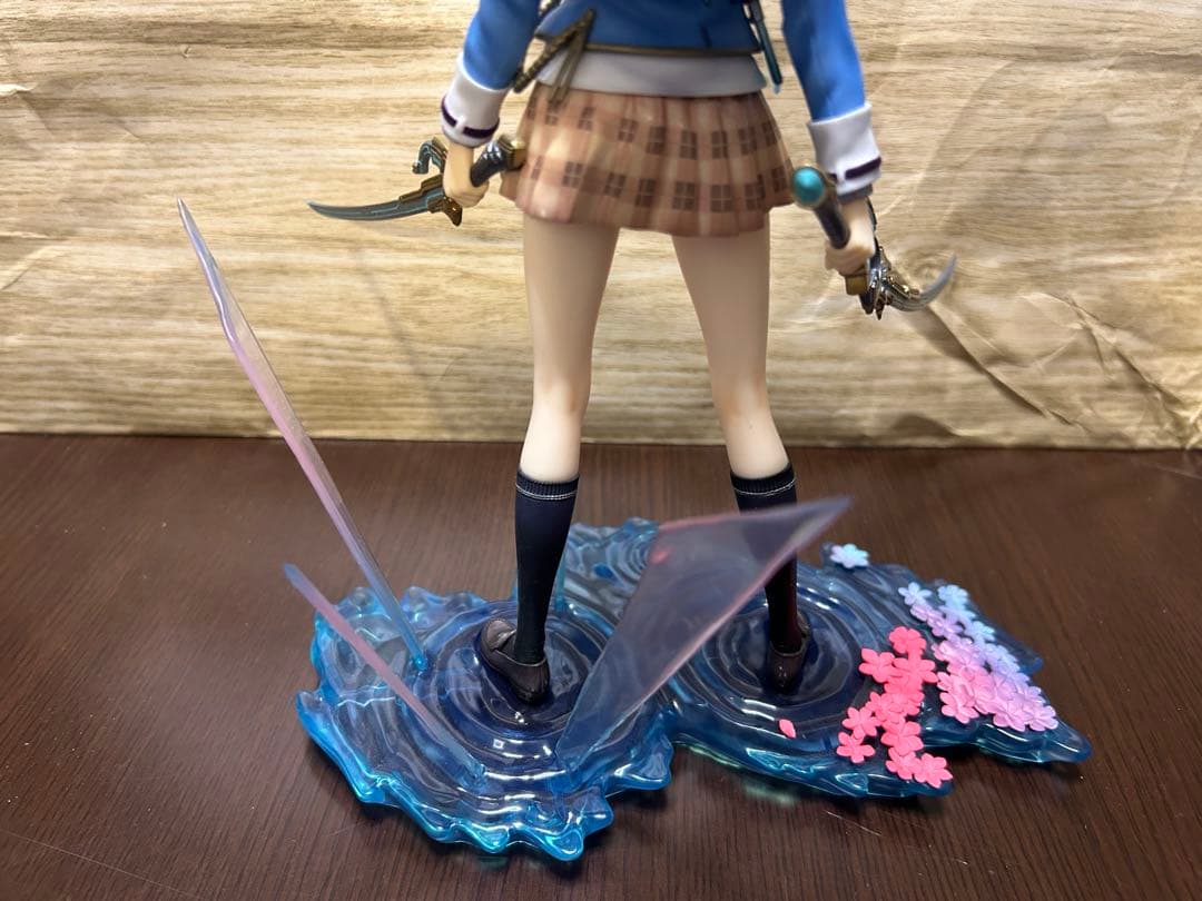 ヘブンバーンズレッド 茅森月歌 1/7 フィギュア ヘブバン - メルカリ