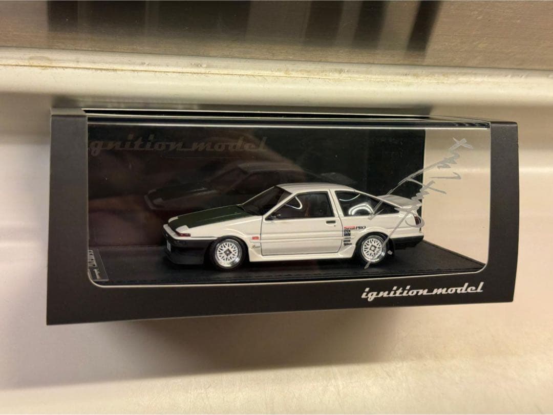 イグニッションモデル 1/43土屋圭市 トヨタ AE86 ハチロク - メルカリ
