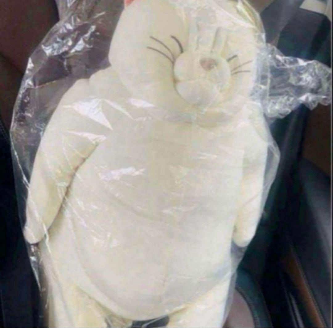 【新品未開封】ジブリパーク　ムタさん　特大ぬいぐるみ　大倉庫限定 ジブリパーク大倉庫限定】特大 ムタさん ぬいぐるみ 猫の恩返し 送料