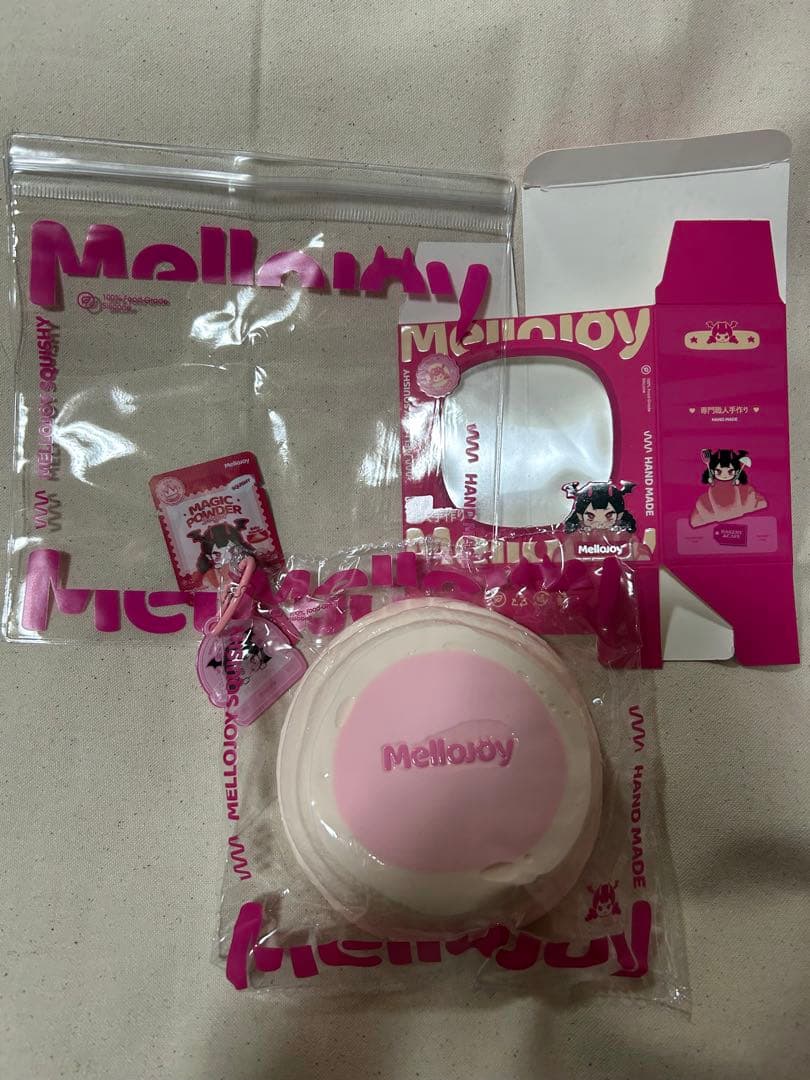 Mellojoy メロジョイ スクイーズ スフレ ストロベリー - メルカリ