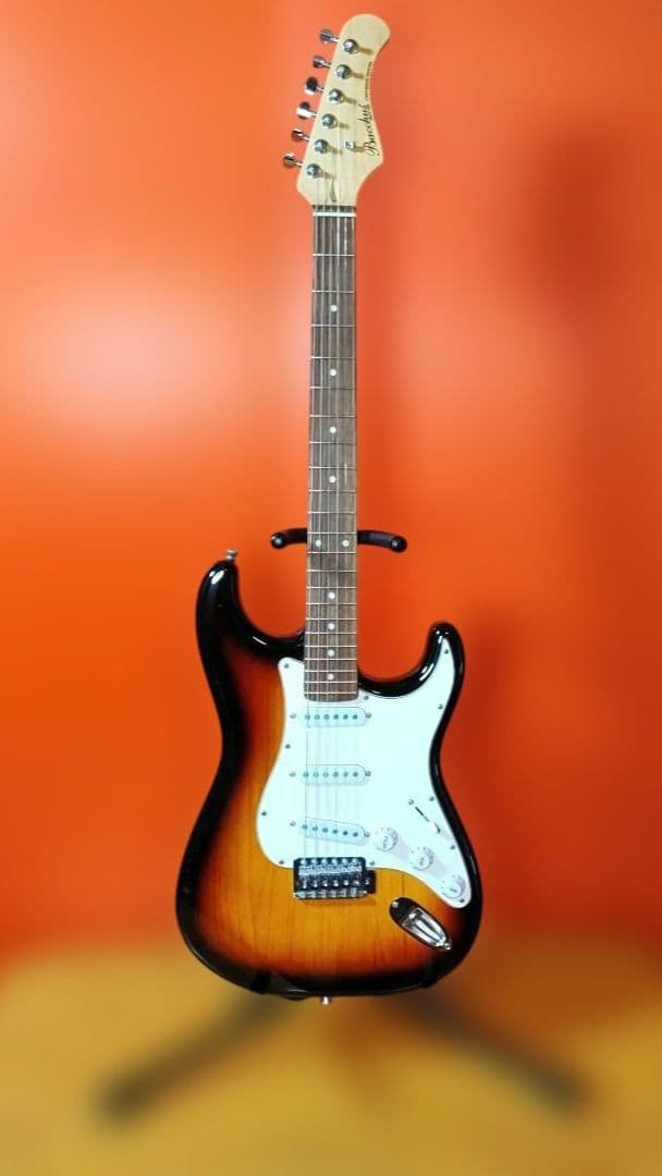 Bacchus　エレキギター　ケース付