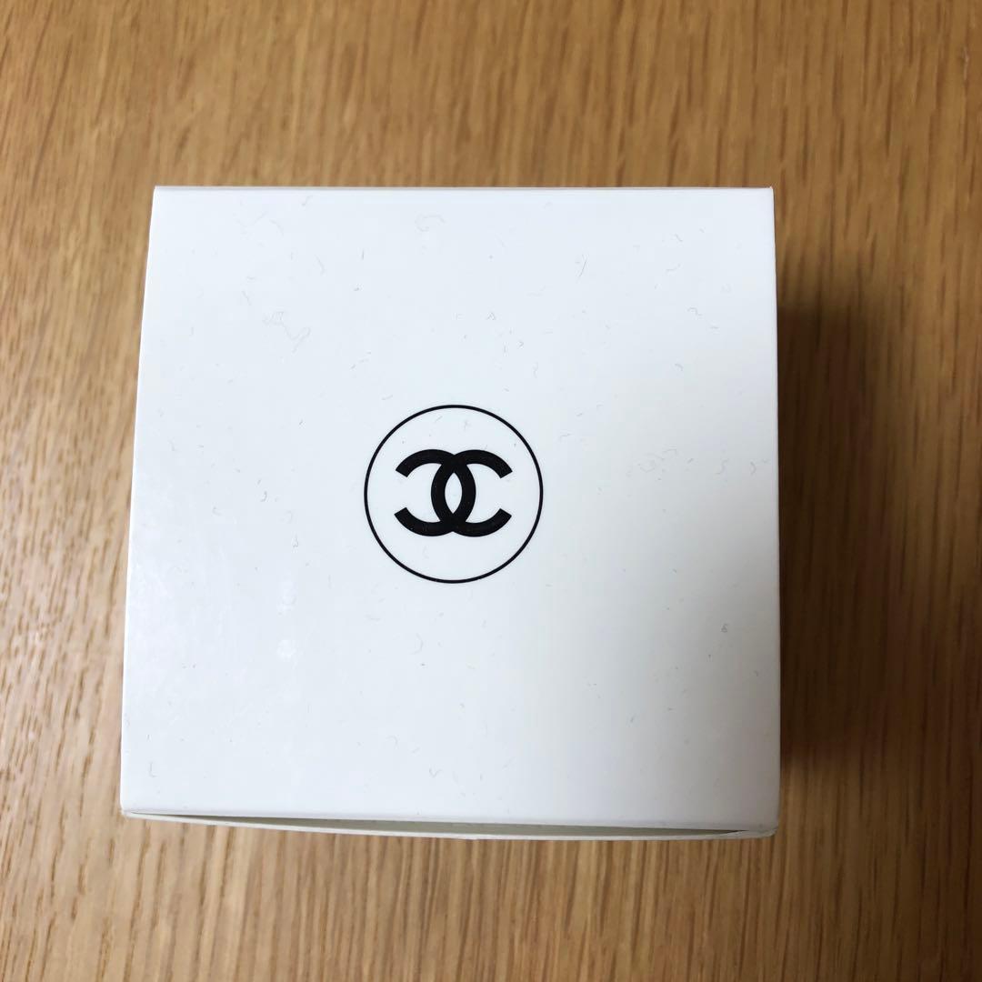 シャネル　イドゥラビューティー　クリーム