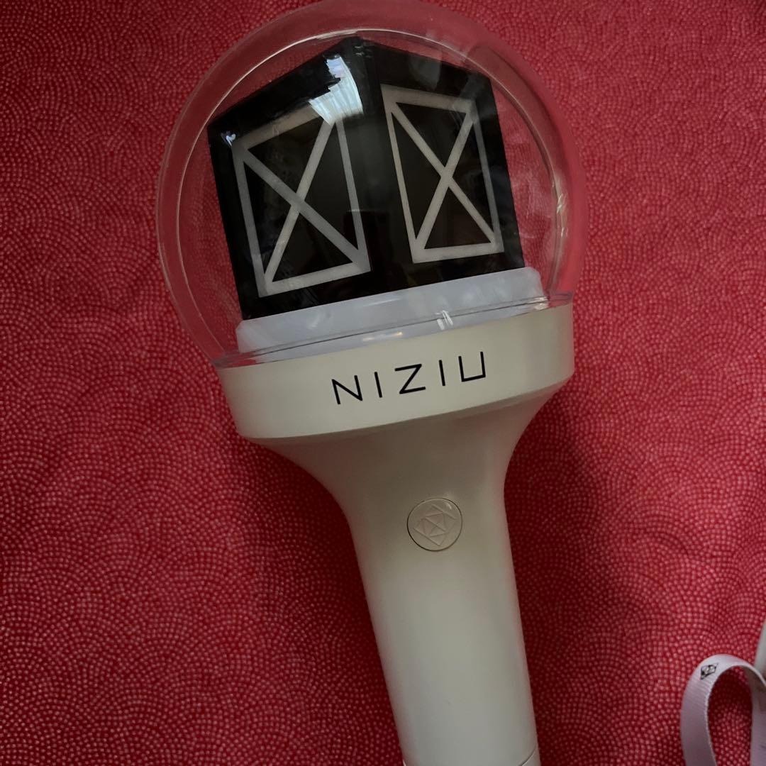 NIZIU 公式ペンライトスティック アヤカカバー付き 箱・説明書付