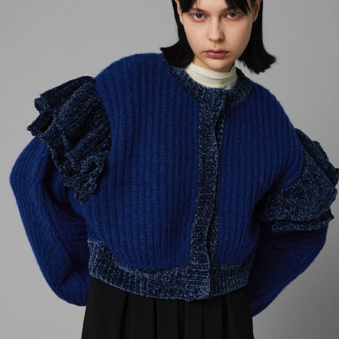ヘリンドットサイ フリルショルダーカーディガン ネイビー FREE ニット