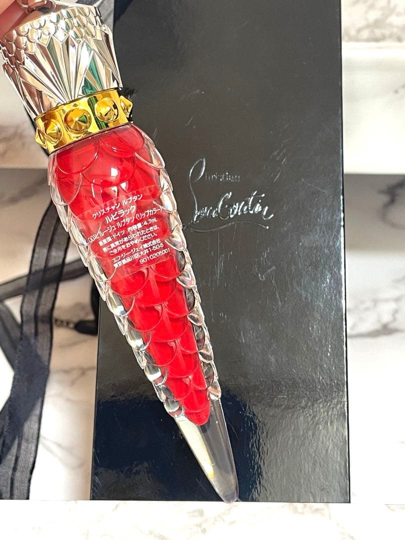 新品☆クリスチャンルブタン リップグロス - メルカリ