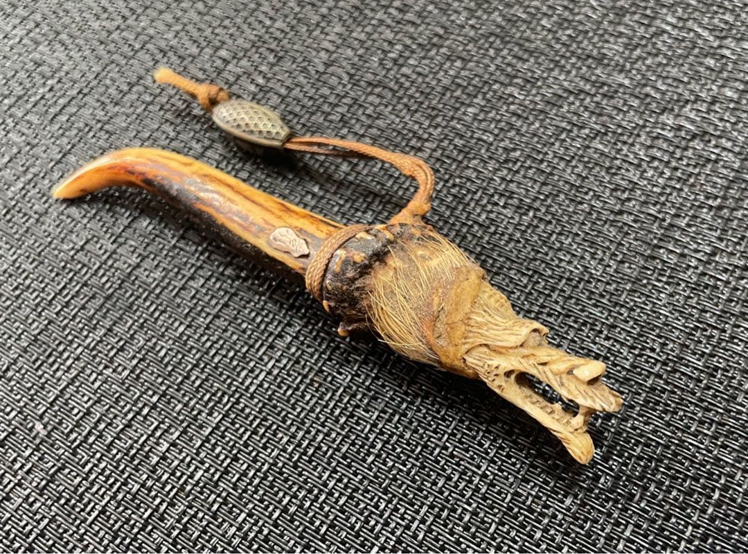 龍　根付　天然素材　縁起物　時代物　古美術品 繊細彫刻　レア　アンティーク
