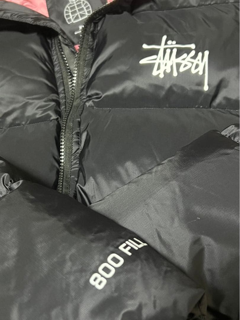 Stussy 800 Fill ダウンジャケット XS ブラック/ピンク - メルカリ