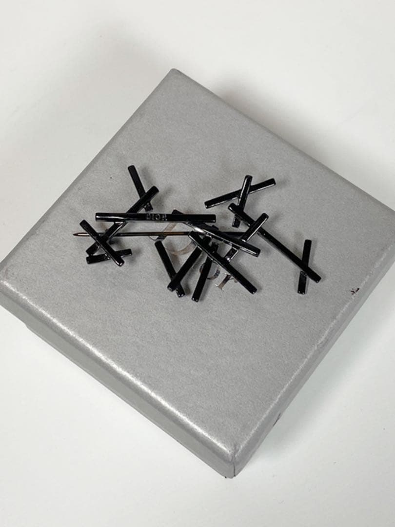 エディ期 Dior Homme スタンドマイク ピンブローチ 925□0409R DIOR