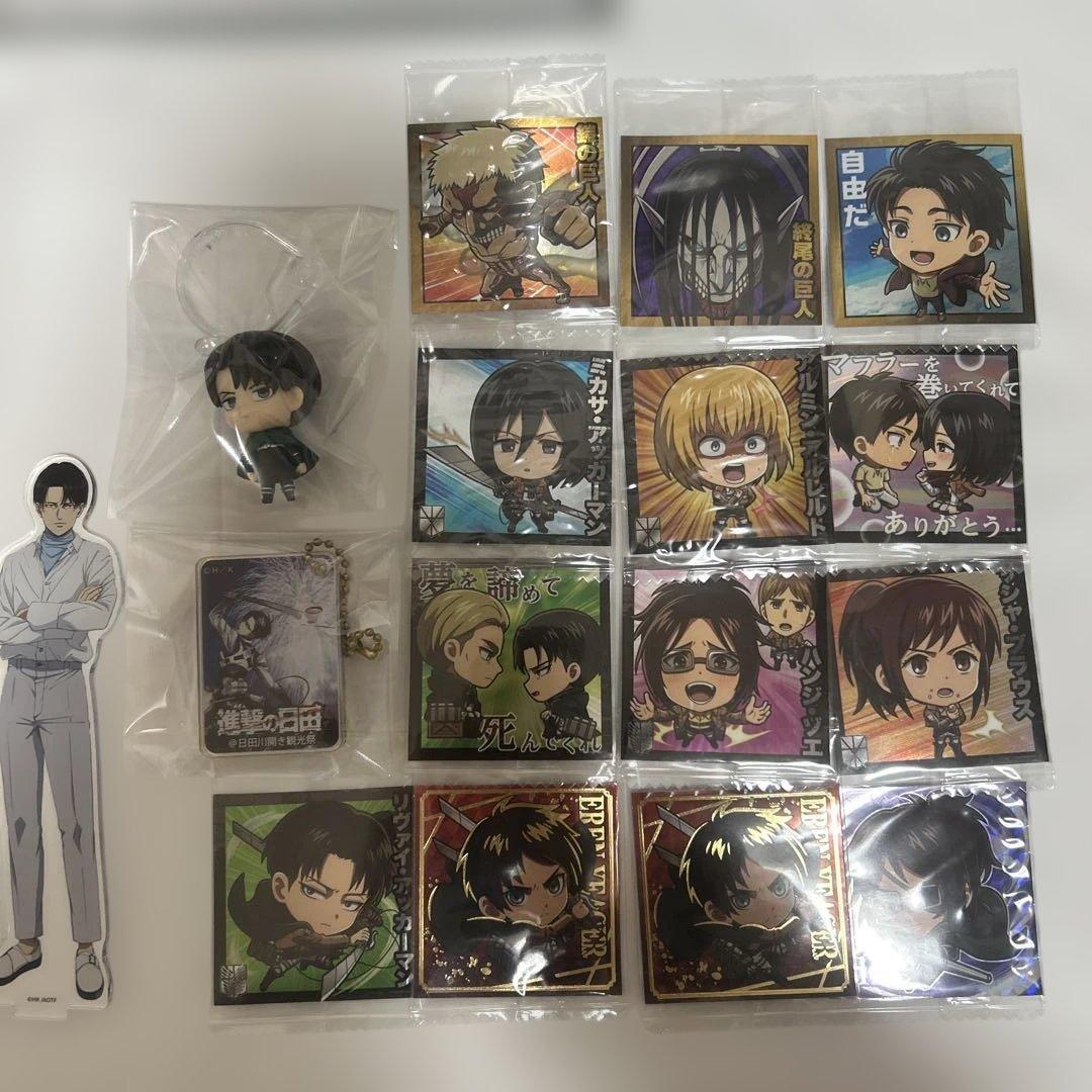 進撃の巨人 リヴァイ まとめ売り - メルカリ