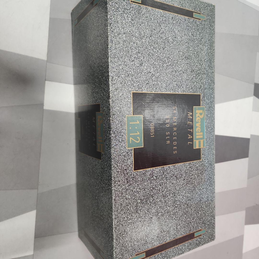 ミニカー Revell 54 Mercedes 300 SLR 1:12 Mail call! 1/12 Revell 1954 Mercedes 300 SLR Love the paint job!