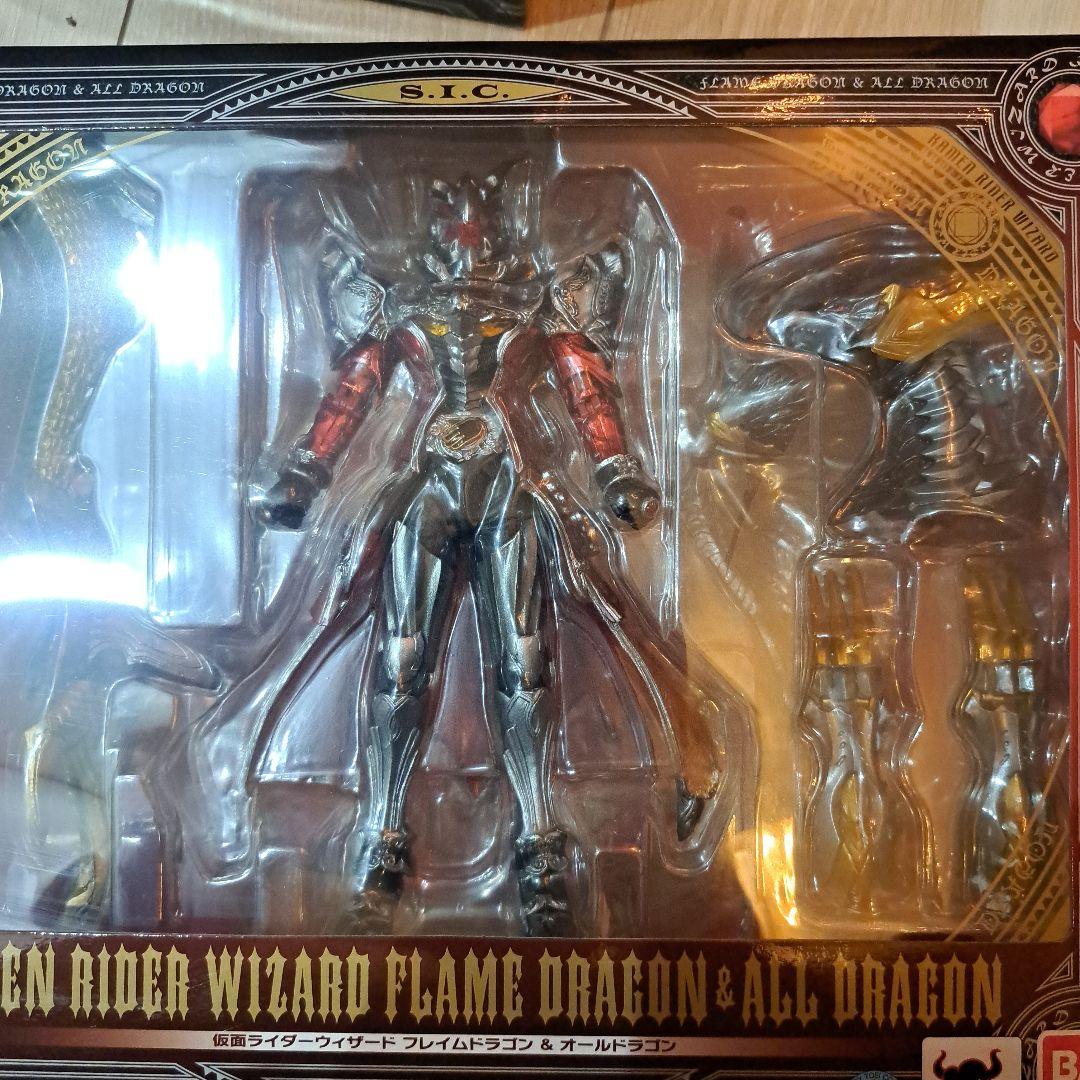 仮面ライダーウィザード　フレイムドラゴン&オールドラゴン