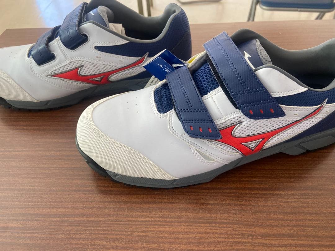 【新品,未使用】Mizuno 安全靴 オールマイティLS 27cm