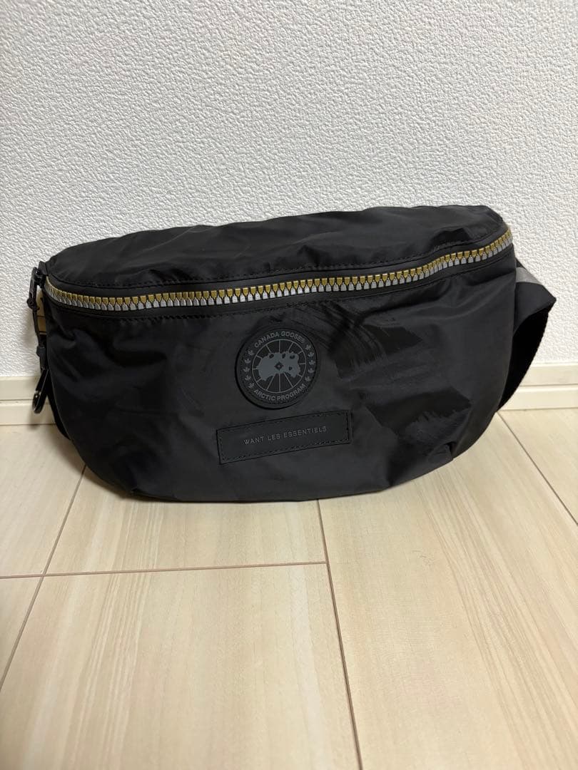 カナダグース Want Les Essentials コラボ ボディバック 楽天市場】カナダグース ウエストバッグ・ボディバッグ CANADA GOOSE