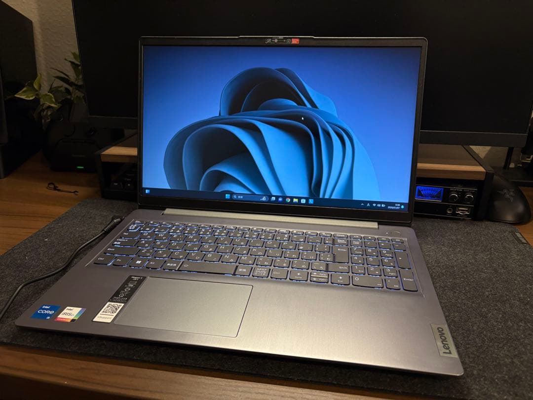 Lenovo IdeaPad 3 15ITL6 11世代 Core i5