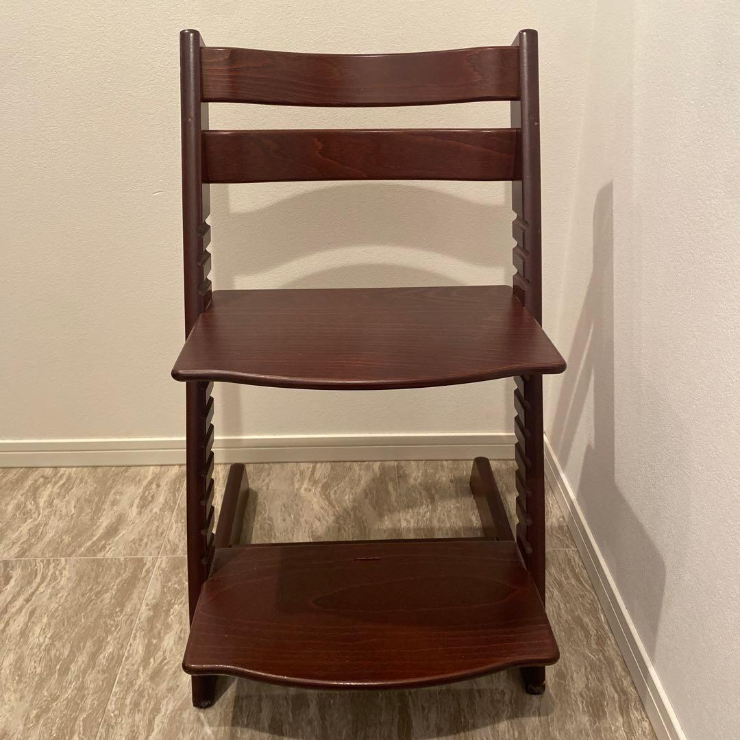 ストッケ　トリップトラップ Stokke Tripp Trapp