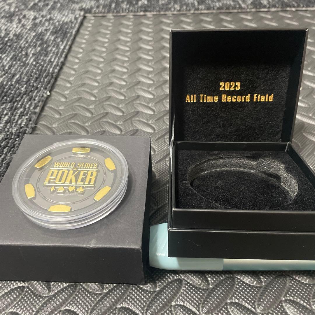WSOP 2023 カードプロテクター&WSOP 2025main 新品デッキ WSOP 2023 カードプロテクター&WSOP 2025main 新品デッキ - メルカリ