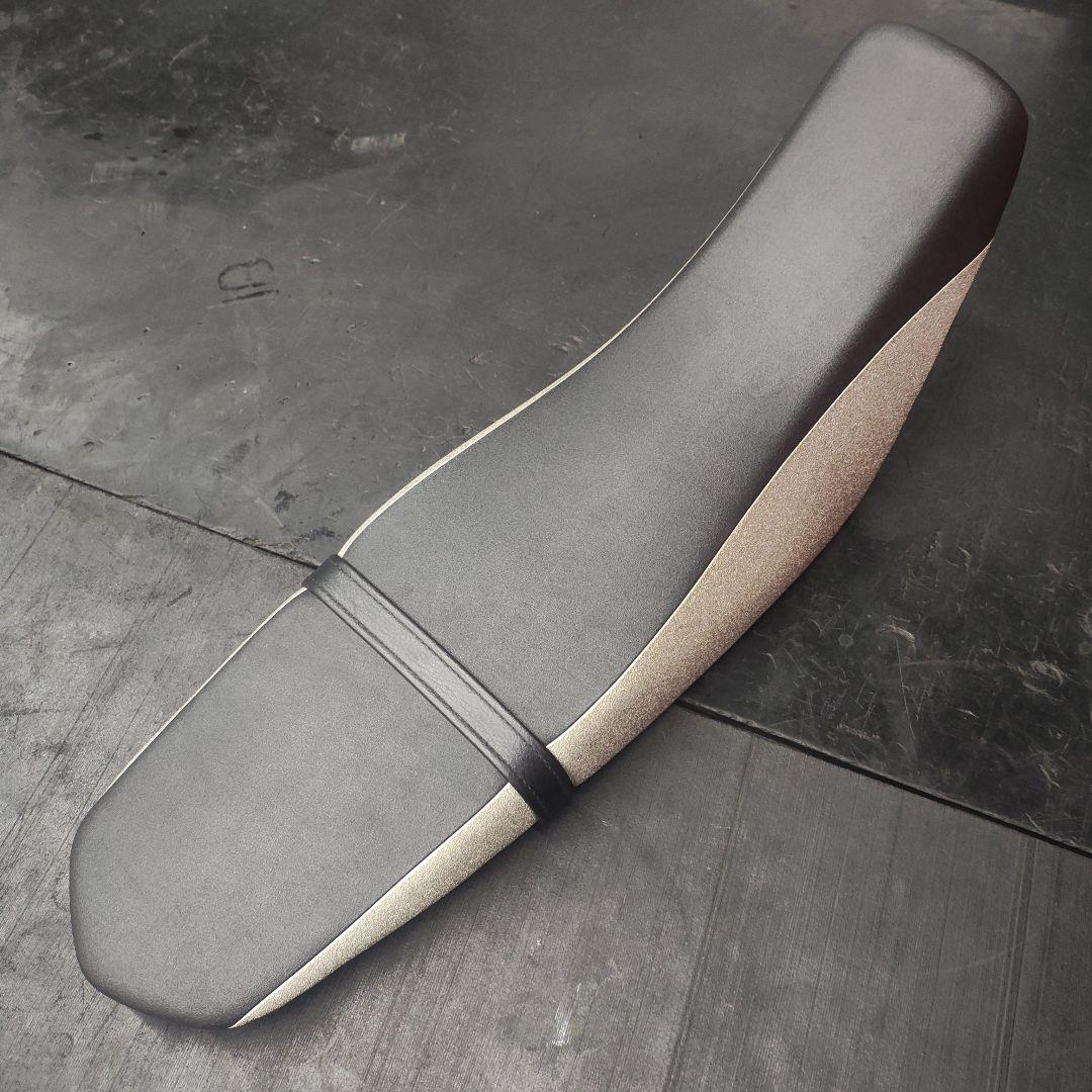 wr250用　ハイシート