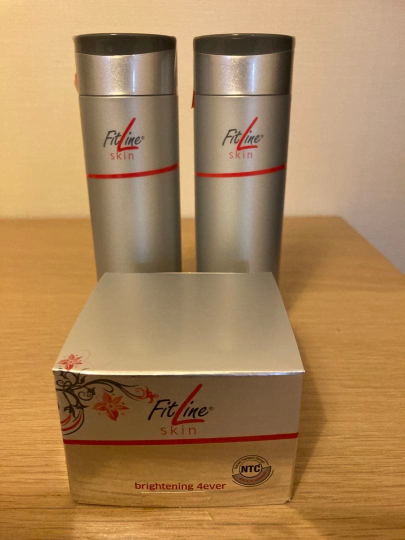 FitLine Skin トニック&クレンジングローション&4エバー 楽天市場】【正規品】 【お得な3点セット】 PMインターナショナル