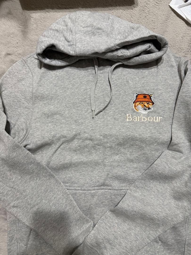 Barbour Maison Kitsuné パーカー