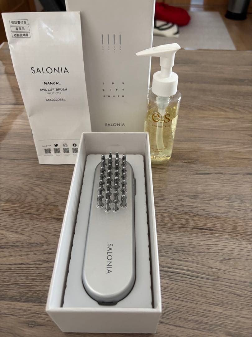 ⭐︎SALONIA EMSリフトブラシ⭐︎電気ブラシ　ジェル付き