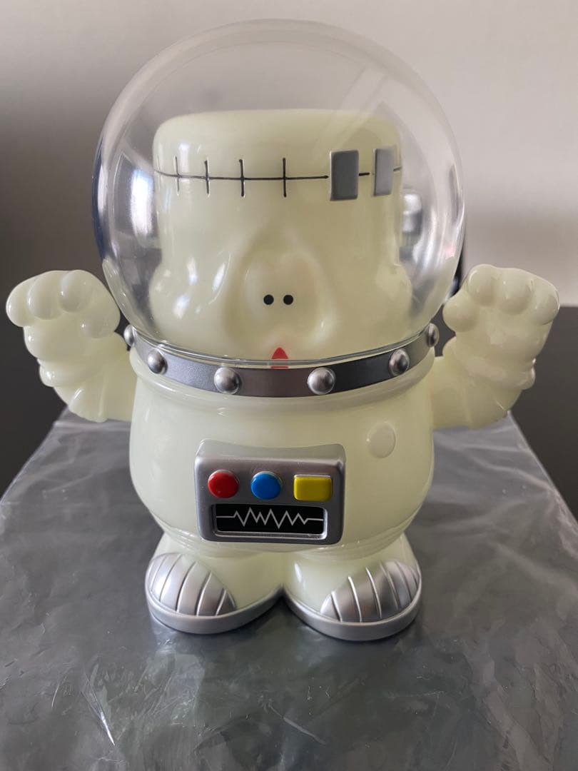 ASTRO Boo! ソフビ HUMAN ROBOT - メルカリ