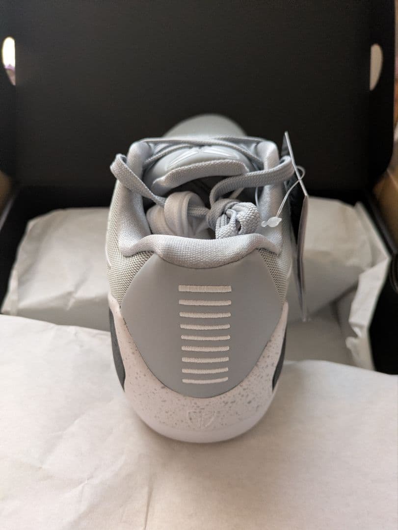 A*b様 KOBE 9 ELITE LOW EM PROTRO 27.5cm