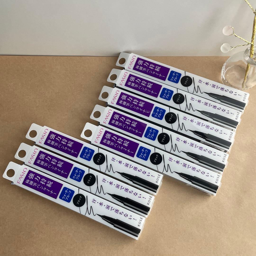 マリリン ファシオ　パワフルステイ　スリム　リキッドライナー　ブラック8本