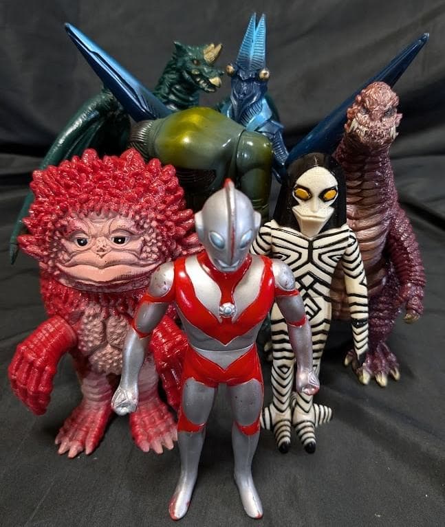 ウルトラマンパワード＆登場怪獣・宇宙人（バンダイ）ソフビフィギュア