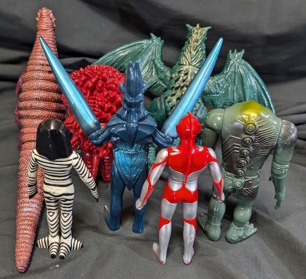 ウルトラマンパワード＆登場怪獣・宇宙人（バンダイ）ソフビフィギュア