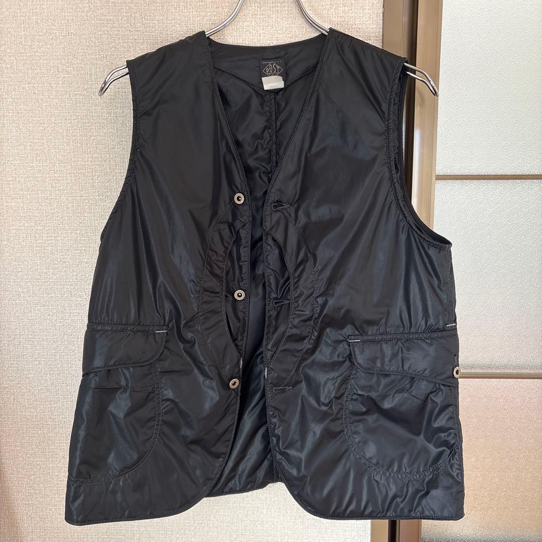 POST O'ALLS ロイヤル トラベラーナイロンタフタ中綿ベスト 定休日とROYAL TRAVELERのシンサレートなヤツです。 | SECOURSのブログ