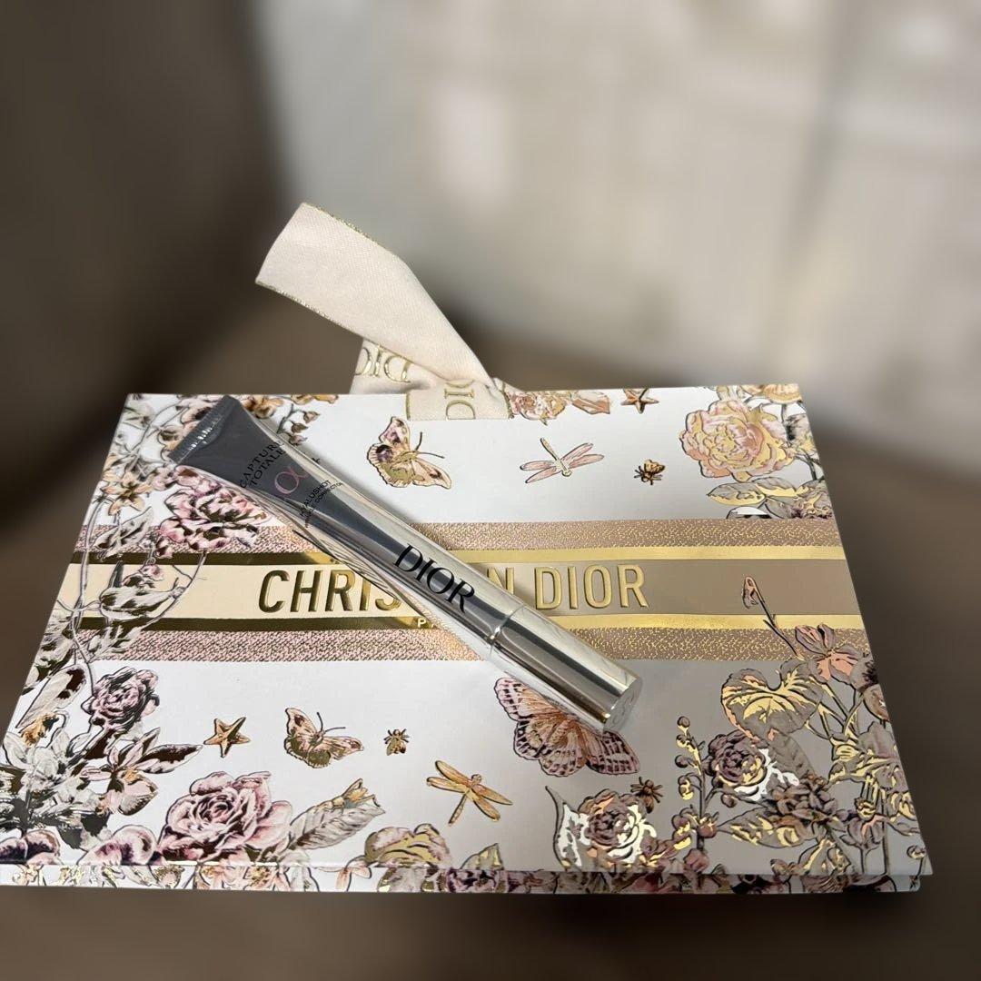 新品未使用　DIOR カプチュールトータルヒアルショット15ml