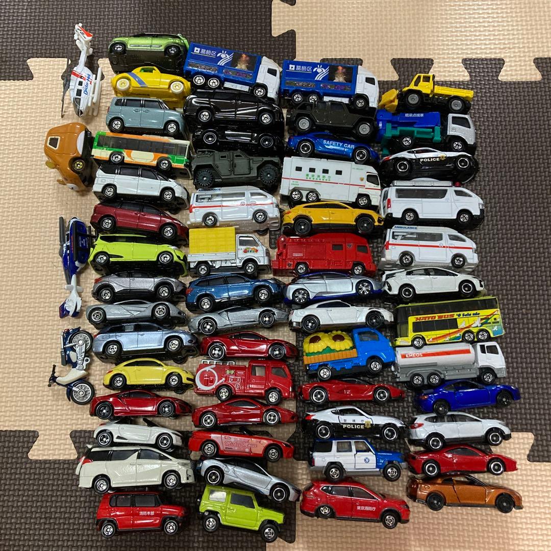 トミカ58台まとめ売り‼️ - メルカリ