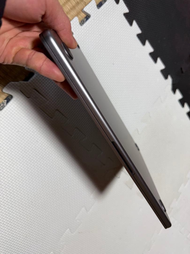 【箱あり】MacBookAir M2 16GB 256GB 13.6inch