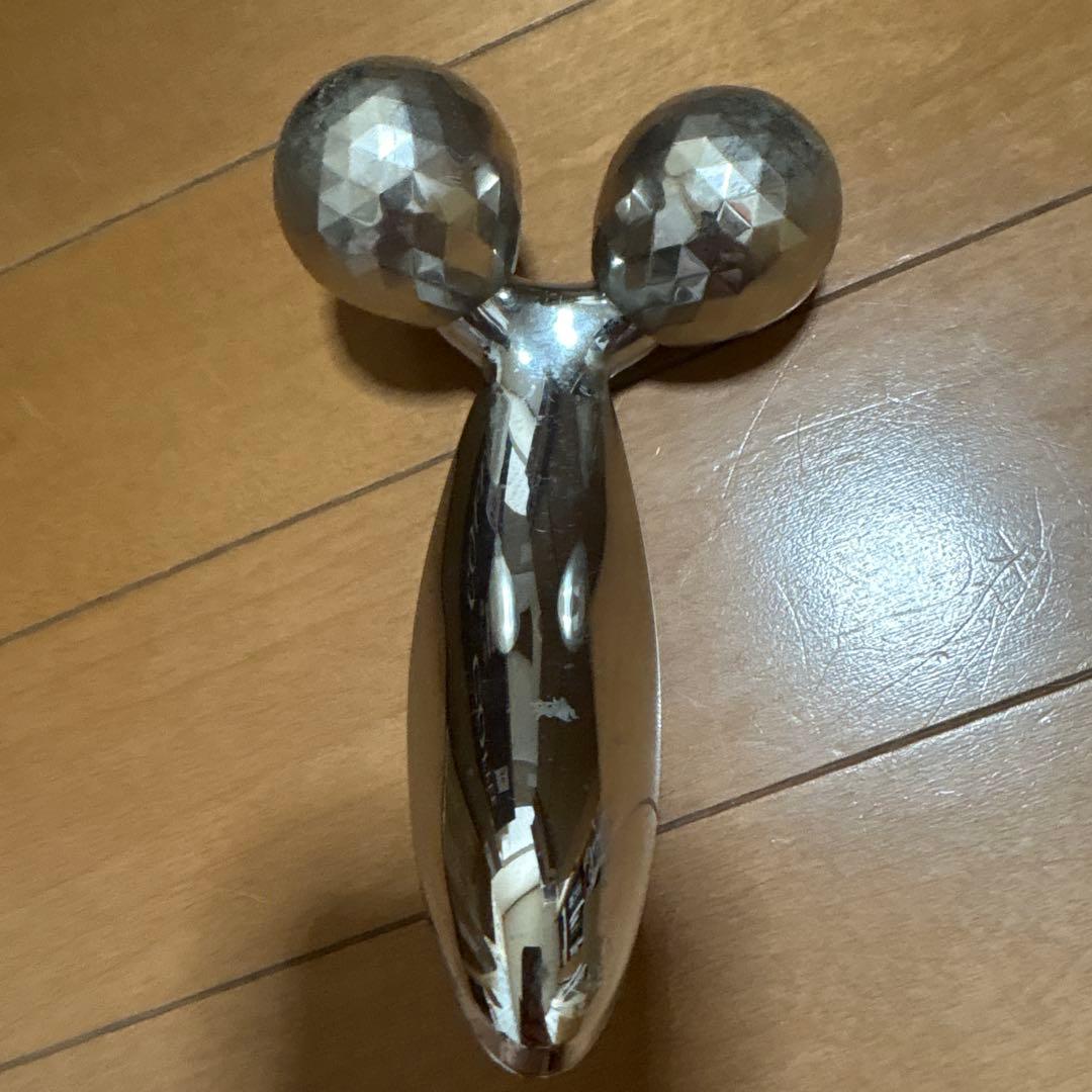 ReFa 美顔ローラー シルバー - メルカリ