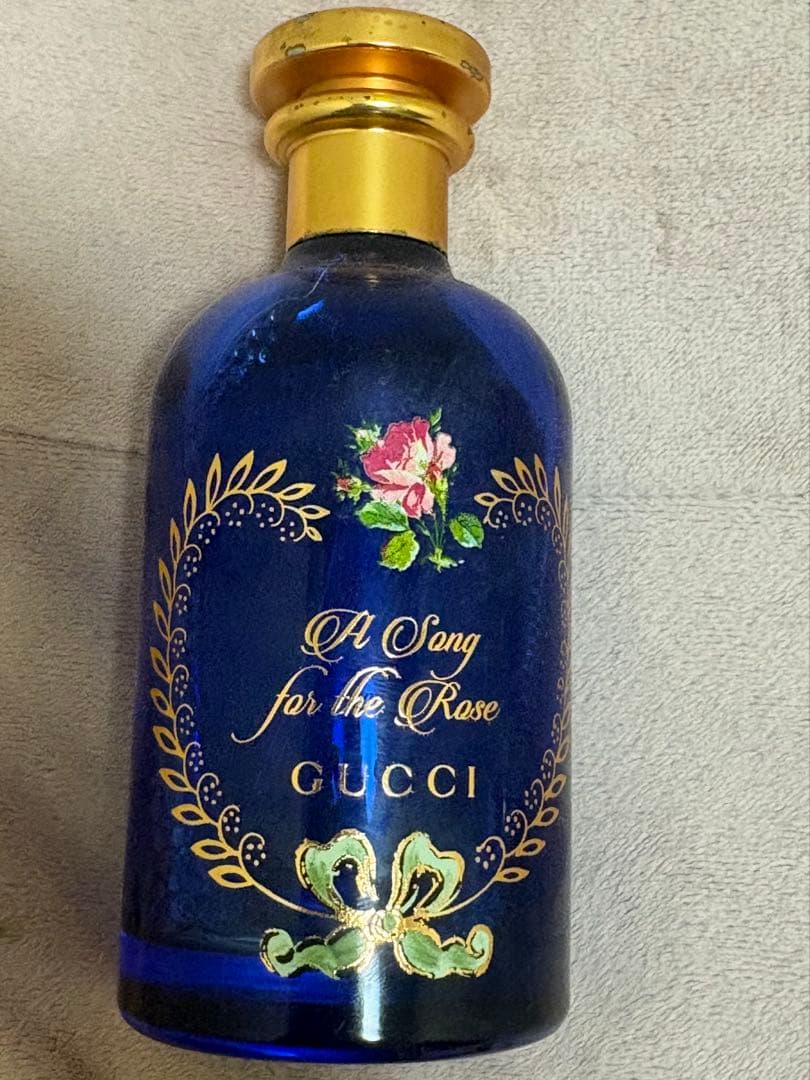 正規品 グッチ ア ソング フォー ザ ローズ オードバルファム 100ml