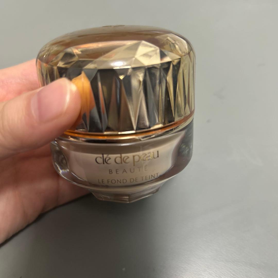 クレドポーボーテ　ル•フォンドゥタンn