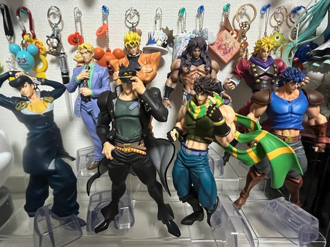 ジョジョの奇妙な冒険　フィギュア　mometria ジョジョの奇妙な冒険 ダイヤモンドは砕けない Mometria 吉良吉影