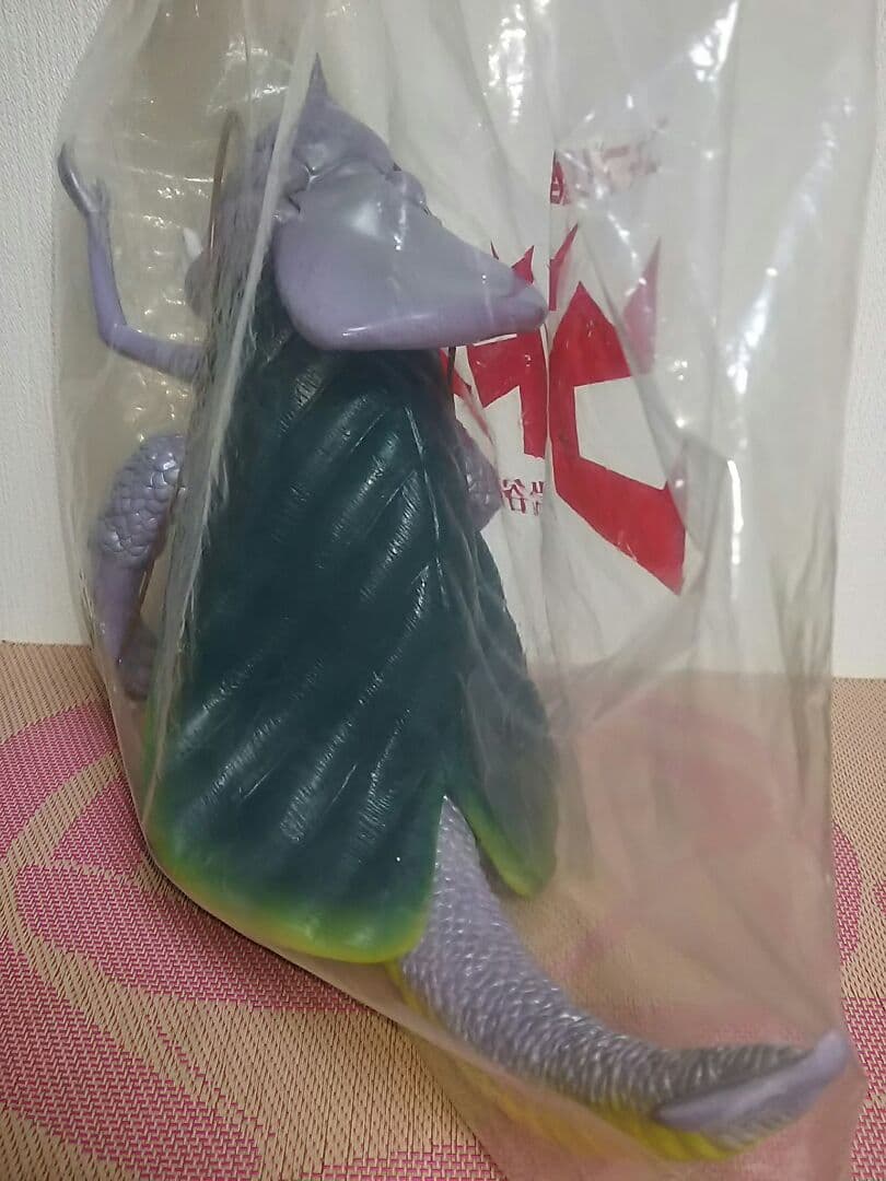 希少品 500個限定 イワタニ ゴキブリ怪獣 ゴキドン ソフビ フィギュア