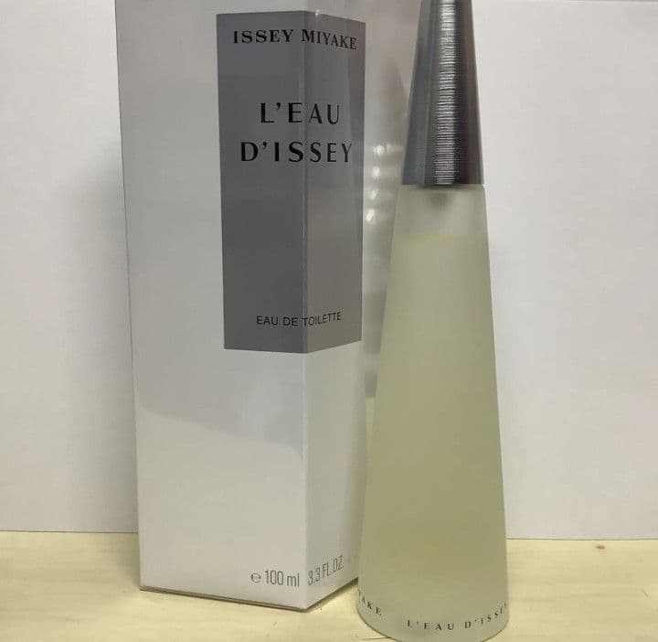 新品未使用イッセイミヤケ ロードゥイッセイ プールフェムオードトワレ100ml