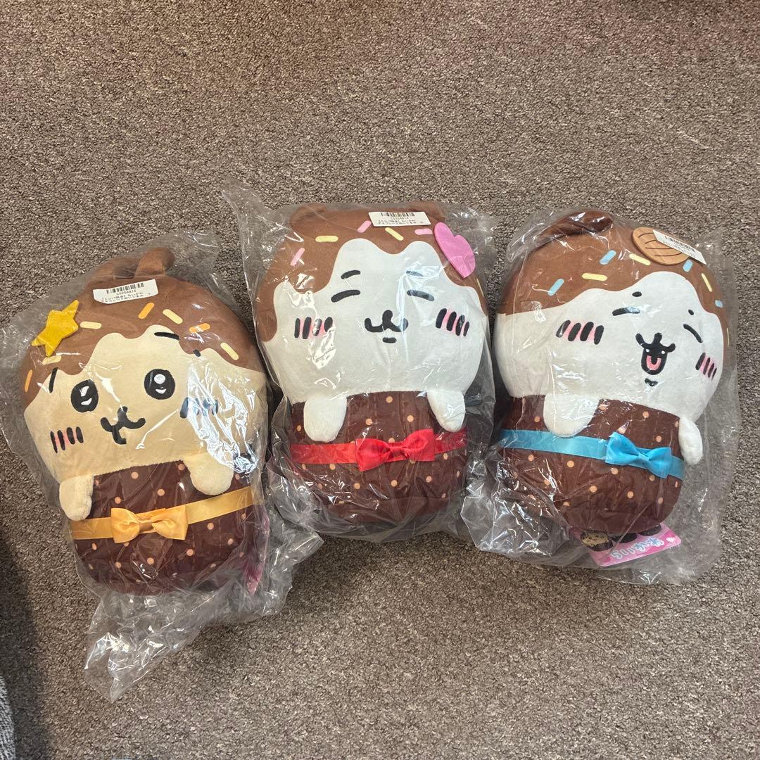 トレバ限定　ちいかわ　チョコレートぬいぐるみ　ハチワレ　うさぎ