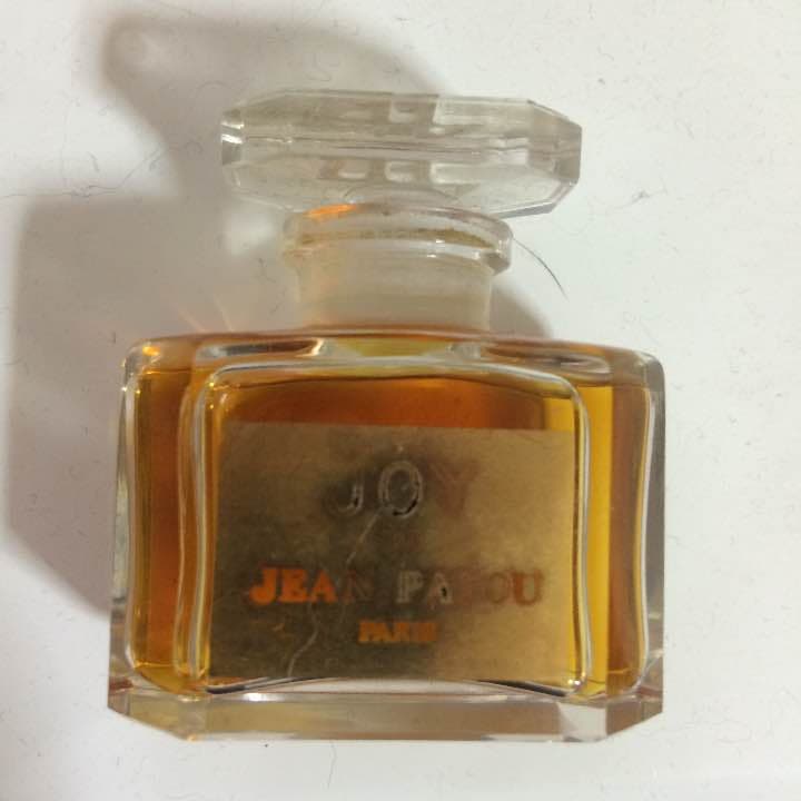 ジャンパトゥ ジョイ joy 香水 高級香水 ジョイ｜かつて『世界で一番高価な香水』と呼ばれたジャン・パトゥの名