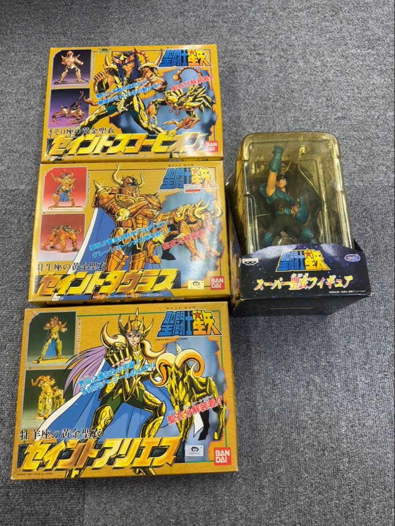 聖闘士星矢 プラモデル スーパー聖衣(クロス)フィギュア