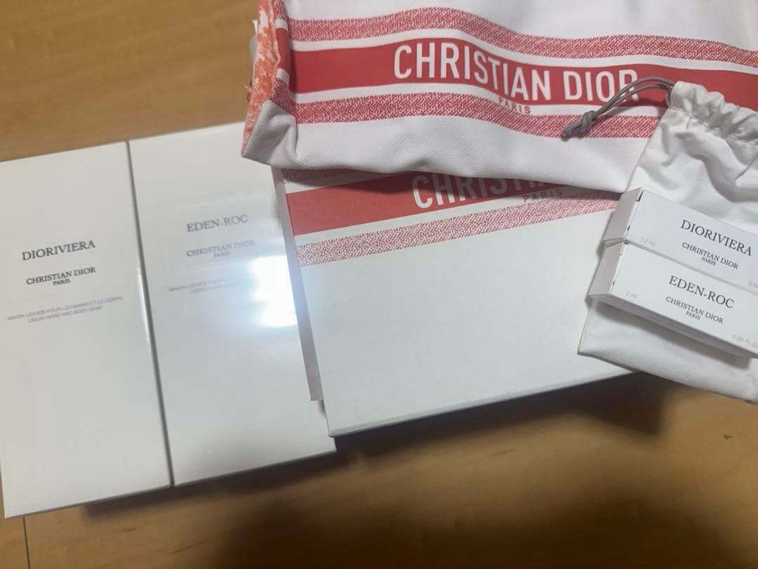 メゾンクリスチャンディオール　リキッドソープ 2本　ラッピングボックス付き