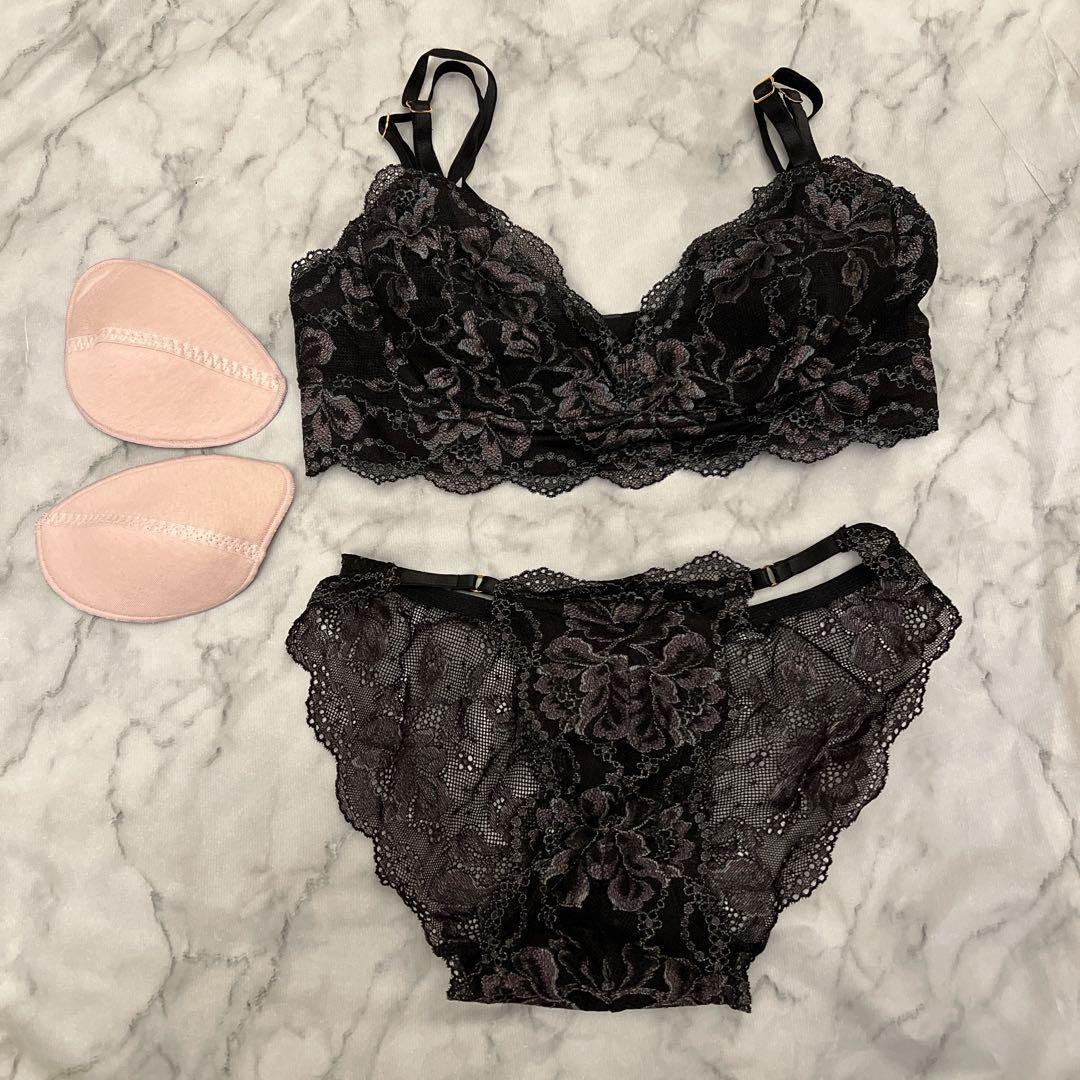 Ublo→YVESJU イヴジュ ノンワイヤー ブラジャーショーツセット