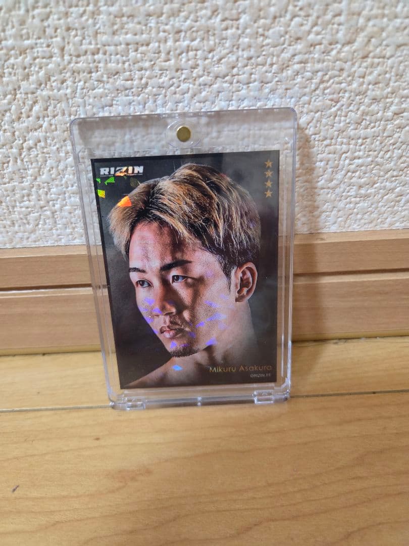 RIZIN 朝倉未来 闘顔 ライコレ リアルカード ケース付 - メルカリ
