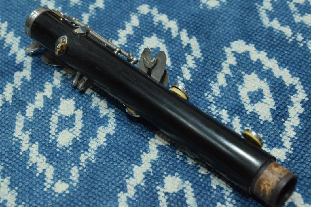 新品/未使用/未開封 クラリネット MADE IN FRANCE ACD?ACP?ACE? 要修理